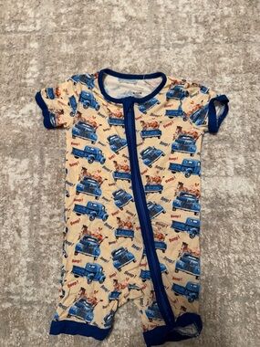Bamboo Blue Truck Farm Animals Print Kids Pajamas Short Romper size 6/12M